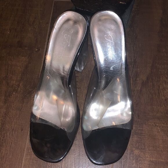 Two Pairs of Clear Acrylic Heels - Picture 10 of 12